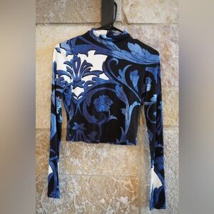 Alice + Olivia Blue and Black Floral Crop Top